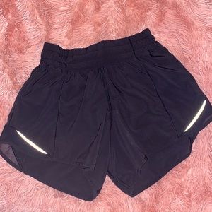 Black Lululemon shorts!!